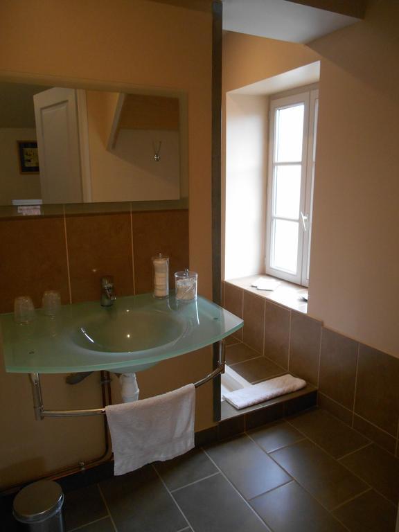Escampette Hotel Saint-Aubin-en-Charollais Quarto foto